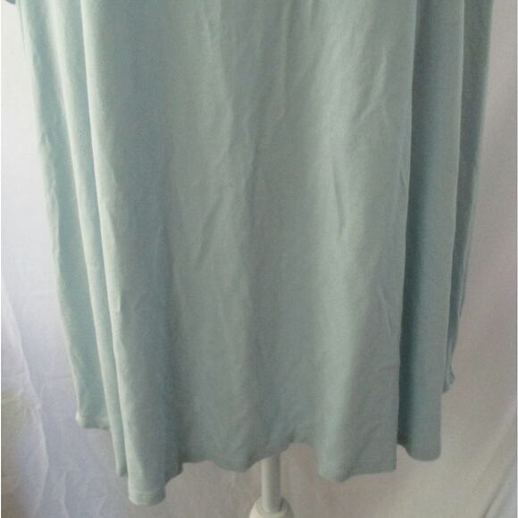 Cupio Women's Plus Blue Short Sleeve Stretch V-neck Tee Shirt Size 1X - Picture 3 of 9